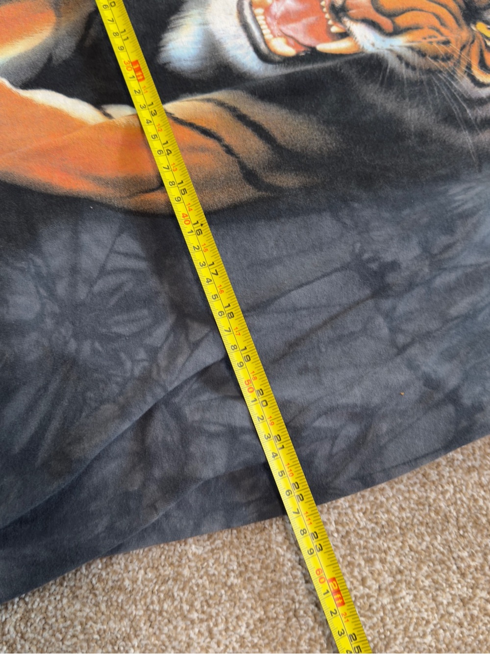 Vintage The Mountain T Shirt 1990s Tie Dye Tiger Mens XL VTG Y2K - Picture 7 of 8